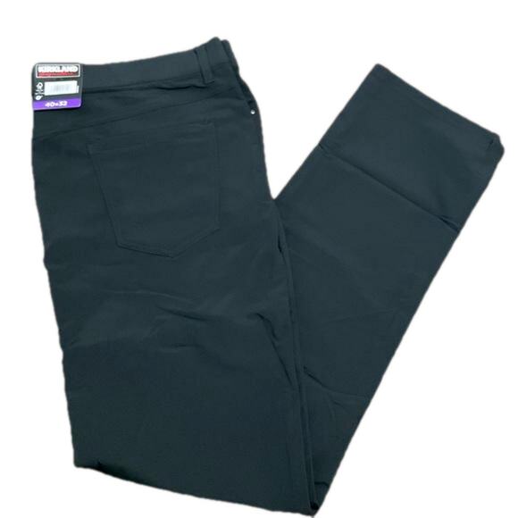Kirkland Signature Men's Performance Golf Stretch Black Pant Size 40 X 32 NWT - Picture 2 of 9